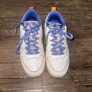 Nike Court Borough Low 2 White Atomic Green
DQ7770-100 Size 4.5Y/6/6.5W
